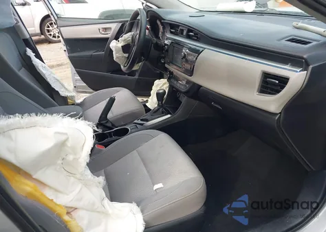 2015 Toyota Corolla Le z USA, uszkodzony, nr VIN 2T1BURHE7FC240677